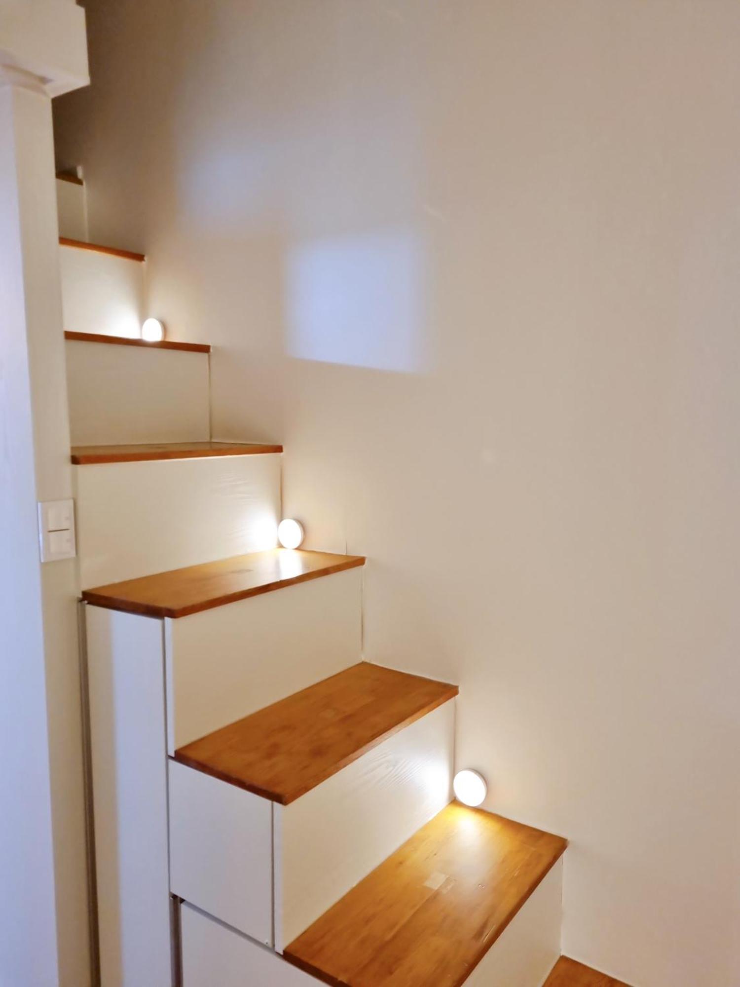 Yellow House - Duplex, Night View, White Modern Interior Apartment *