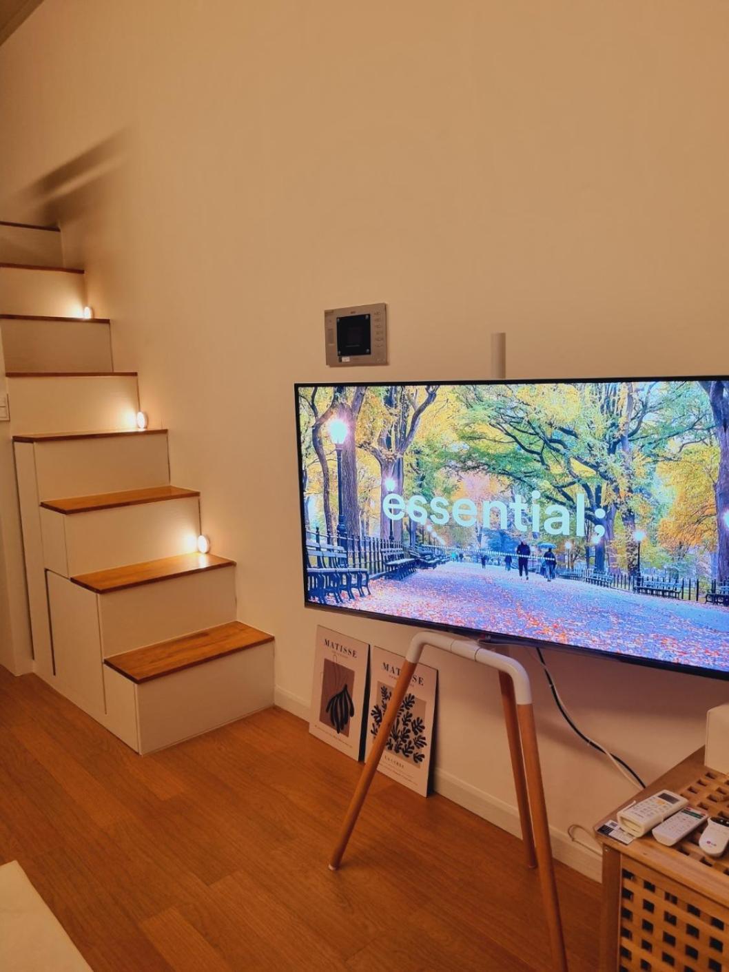 Apartment Yellow House - Duplex, Night View, White Modern Interior
